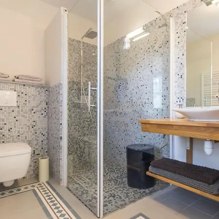 Maison De Maitre Renovee Avec Jardin, Terrasse Et Equipements Modernes, Au Calme De La Campagne. - Fr-1-306-928 Holiday home