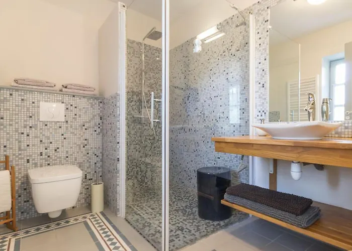 Maison De Maitre Renovee Avec Jardin, Terrasse Et Equipements Modernes, Au Calme De La Campagne. - Fr-1-306-928 Casa de Férias